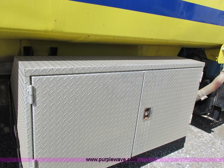 image for item I8912 1997 Freightliner FL70 fuel truck