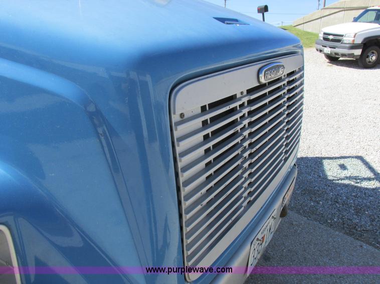 image for item I8912 1997 Freightliner FL70 fuel truck