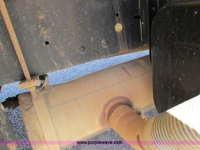 image for item I8912 1997 Freightliner FL70 fuel truck