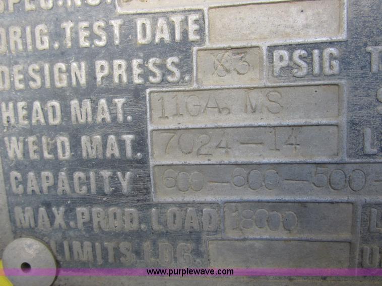 image for item I8912 1997 Freightliner FL70 fuel truck