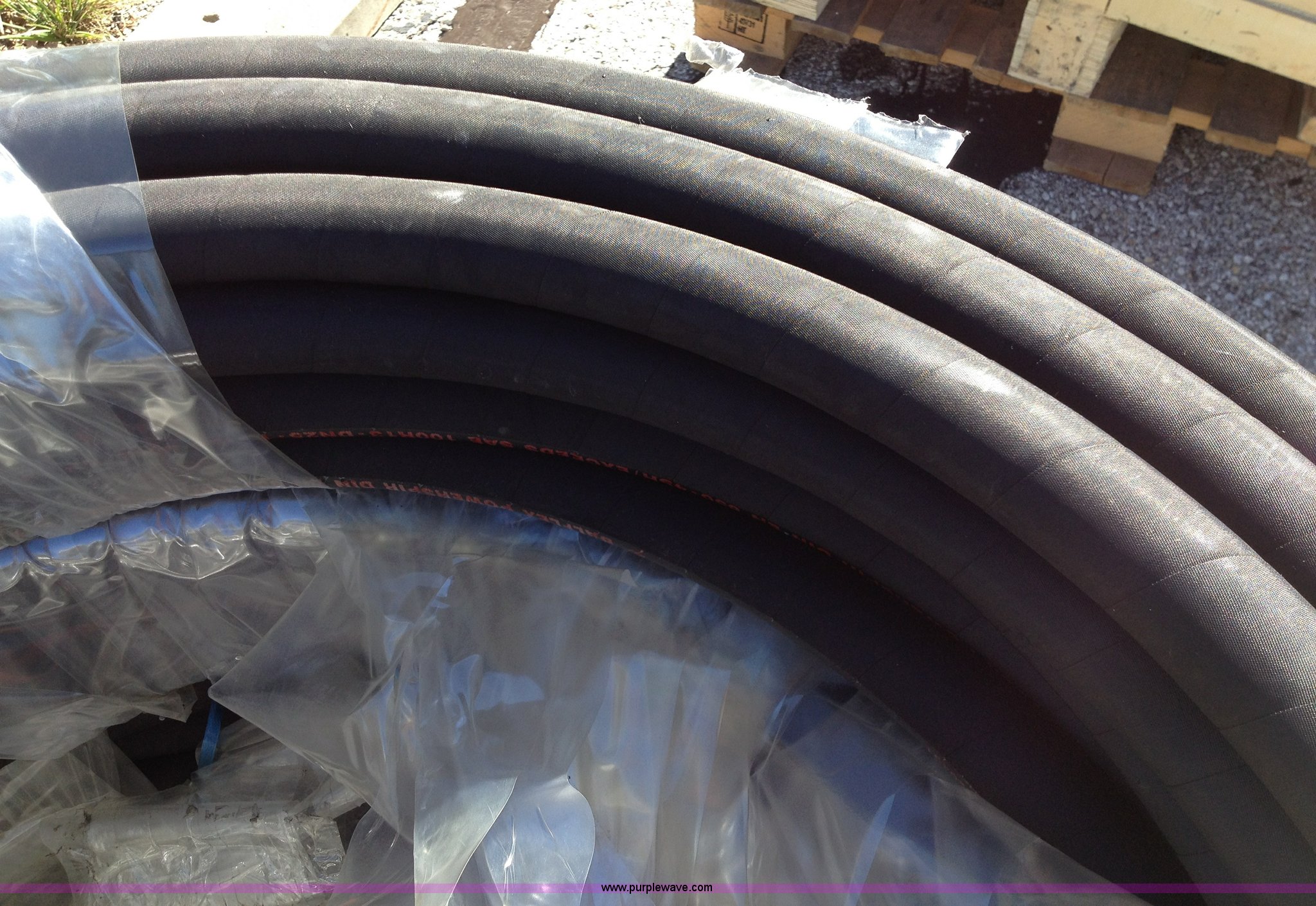 Balflex 160' hydraulic hose in Olathe, KS Item D1257 sold Purple Wave