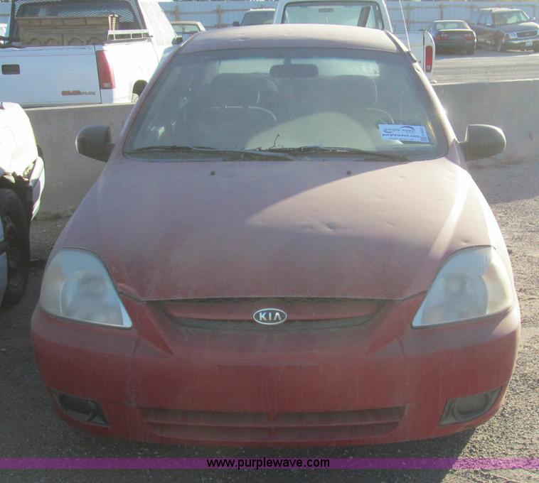 image for item H9450 2003 Kia Rio