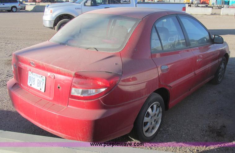 image for item H9450 2003 Kia Rio