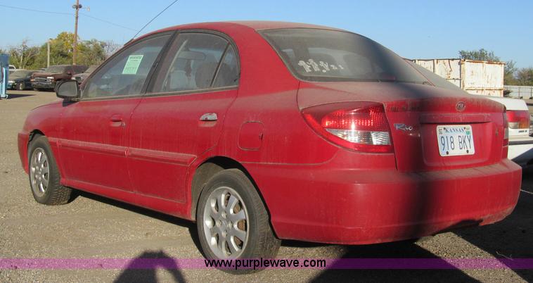 image for item H9450 2003 Kia Rio