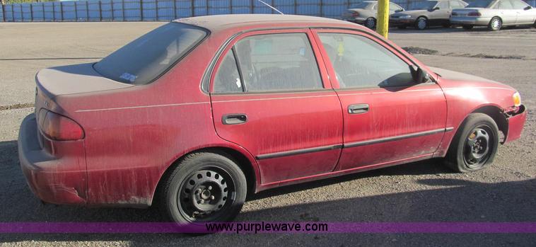 image for item H9451 2002 Toyota Corolla CE