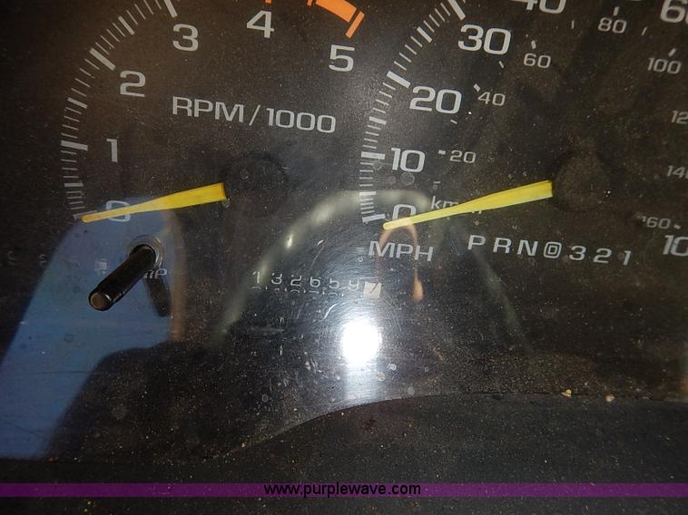 image for item I5358 1995 Chevrolet Silverado 1500 Ext. Cab pickup truck