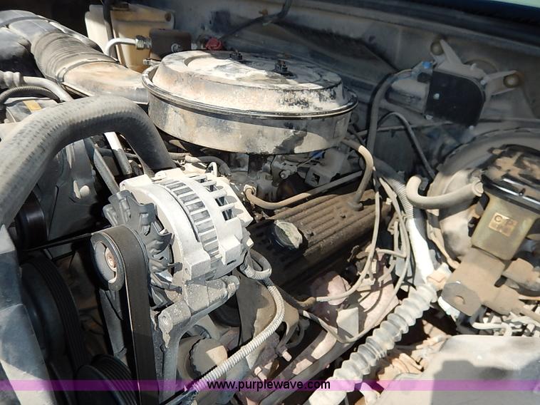 image for item I5358 1995 Chevrolet Silverado 1500 Ext. Cab pickup truck