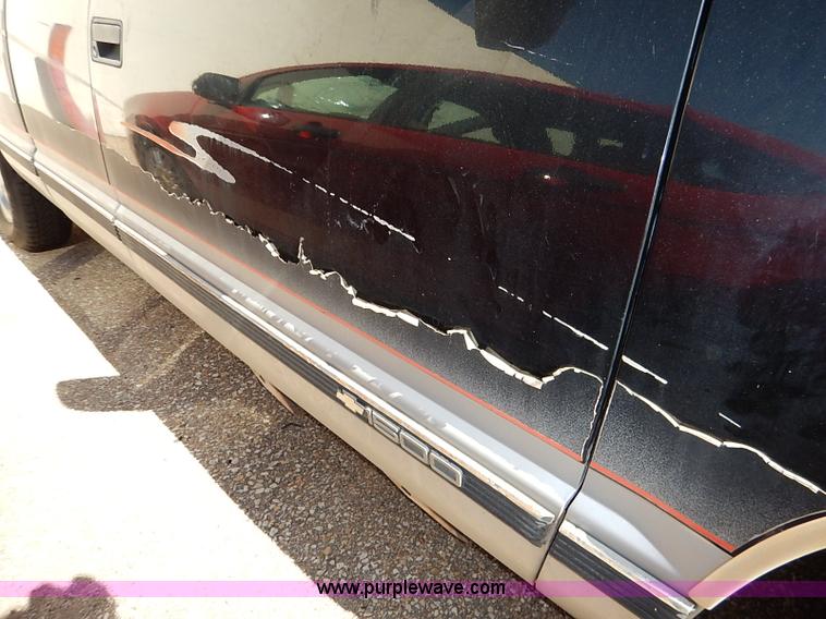 image for item I5358 1995 Chevrolet Silverado 1500 Ext. Cab pickup truck