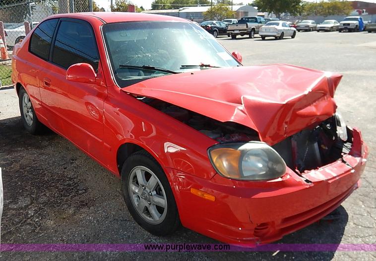 image for item I5359 2004 Hyundai Accent