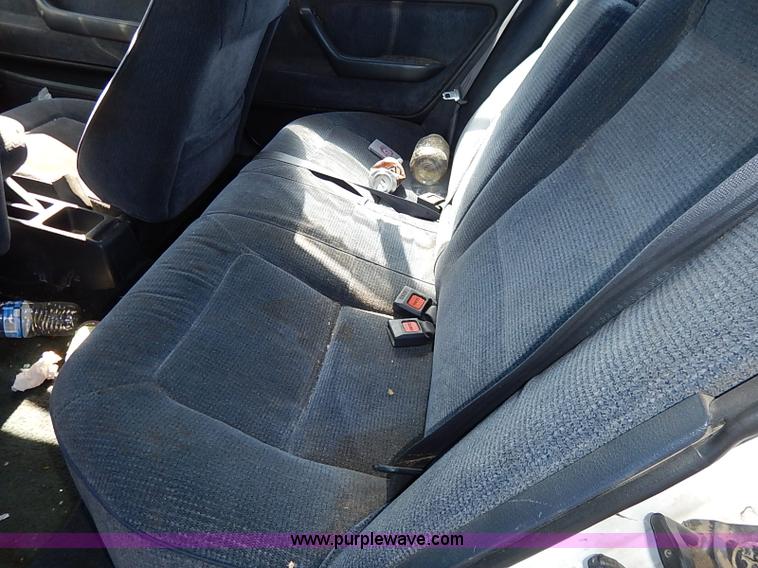 image for item I5362 1992 Honda Accord EX