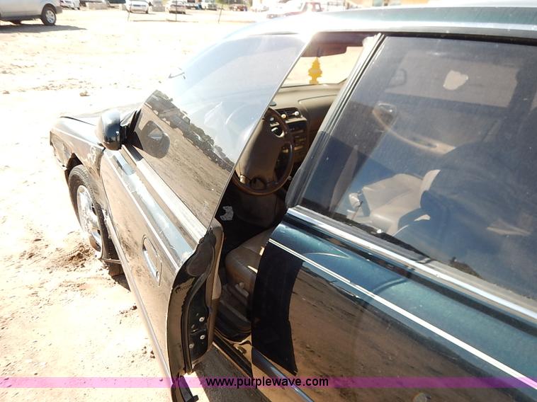 image for item I5363 1995 Lexus ES300