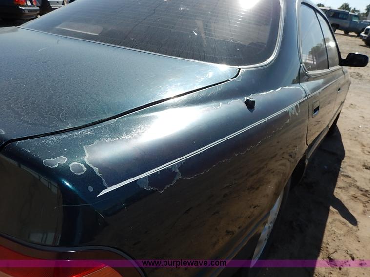 image for item I5363 1995 Lexus ES300