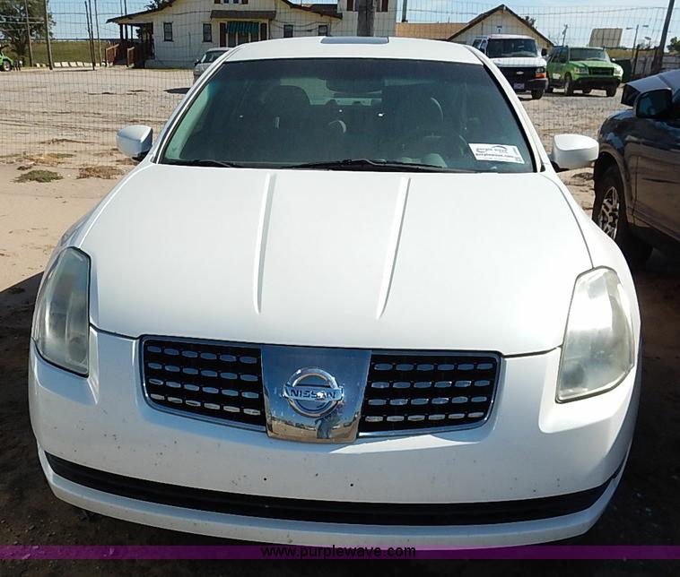 image for item I5364 2005 Nissan Maxima SL