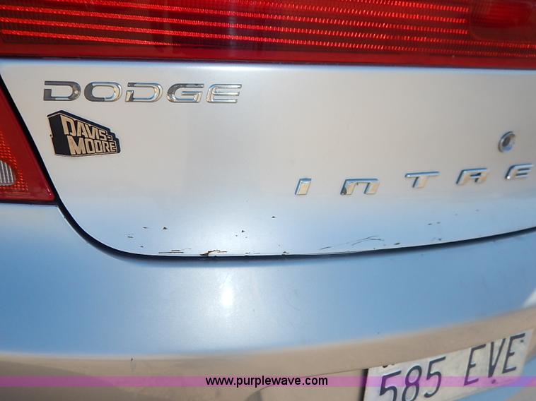 image for item I5365 2002 Dodge Intrepid SE