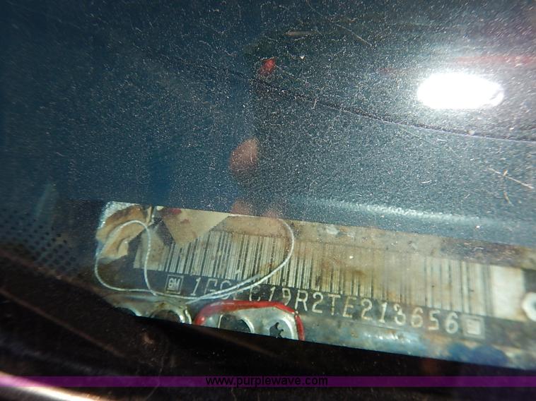 image for item I5366 1996 Chevrolet Silverado 1500 Ext. Cab pickup truck