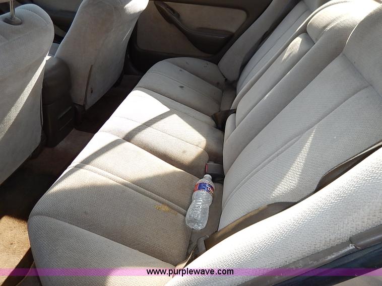 image for item I5368 1995 Toyota Camry LE