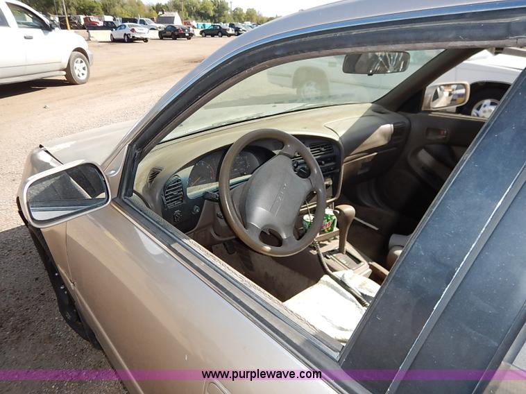 image for item I5368 1995 Toyota Camry LE