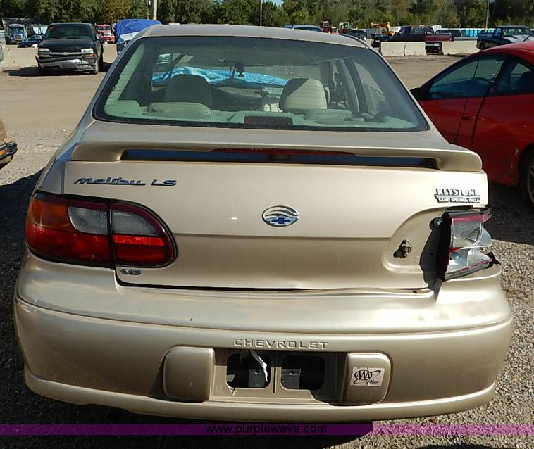 image for item I5369 2001 Chevrolet Malibu LS
