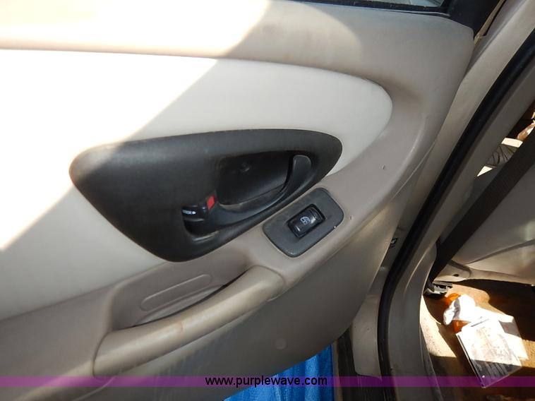 image for item I5369 2001 Chevrolet Malibu LS