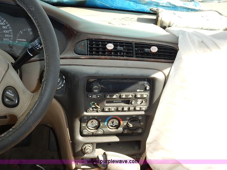 image for item I5369 2001 Chevrolet Malibu LS