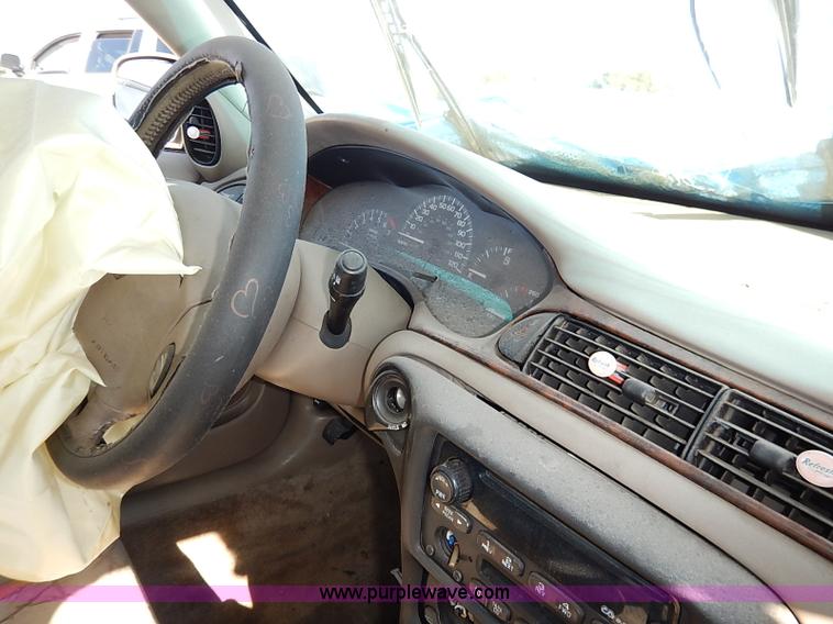 image for item I5369 2001 Chevrolet Malibu LS