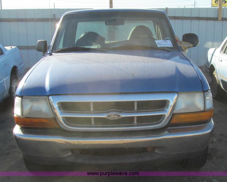 image for item I8698 1999 Ford Ranger XLT pickup truck