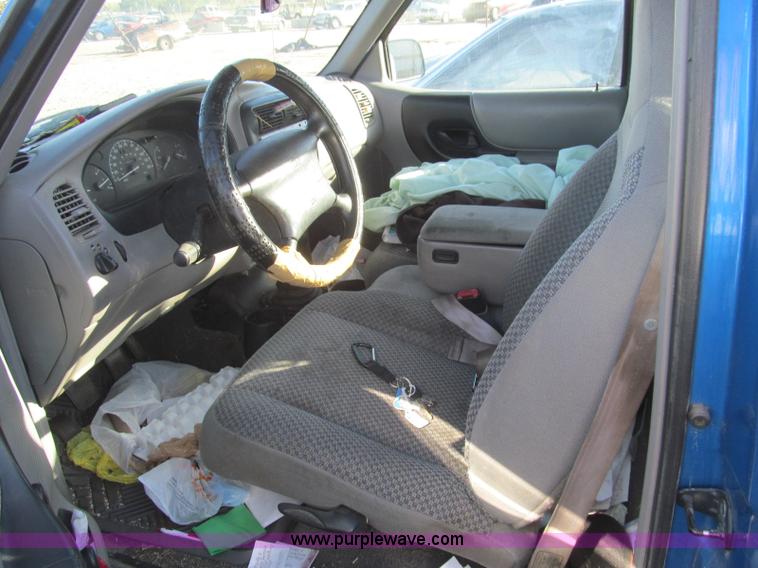 image for item I8698 1999 Ford Ranger XLT pickup truck