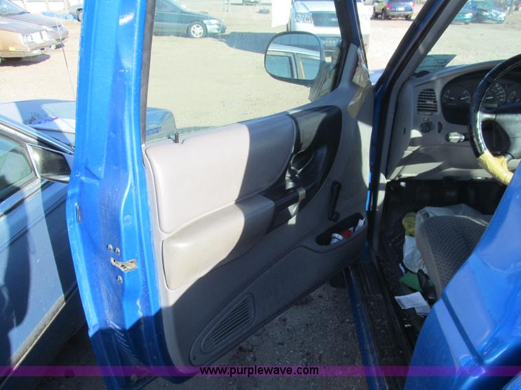 image for item I8698 1999 Ford Ranger XLT pickup truck