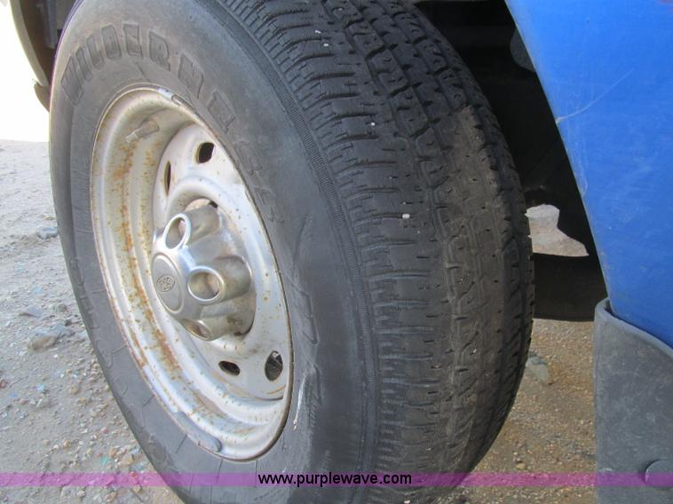 image for item I8698 1999 Ford Ranger XLT pickup truck