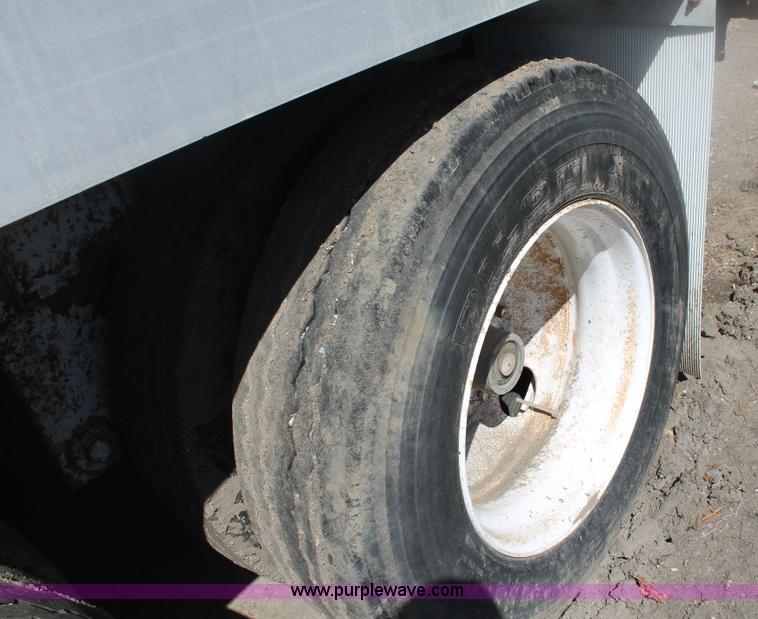 image for item E4299 1996 PMC feed trailer