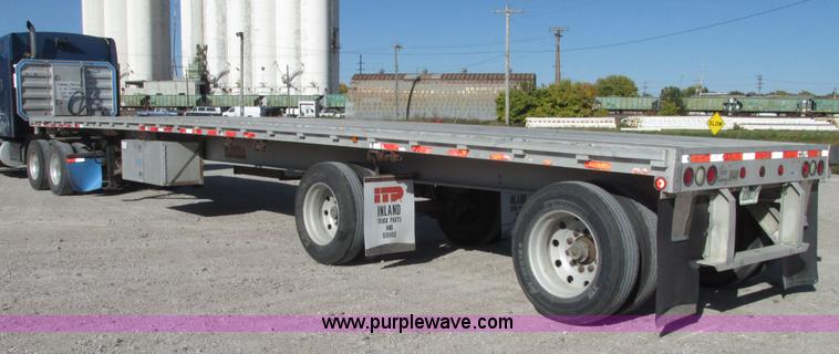 image for item G9913 1997 Chaparral 48102 aluminum flatbed trailer