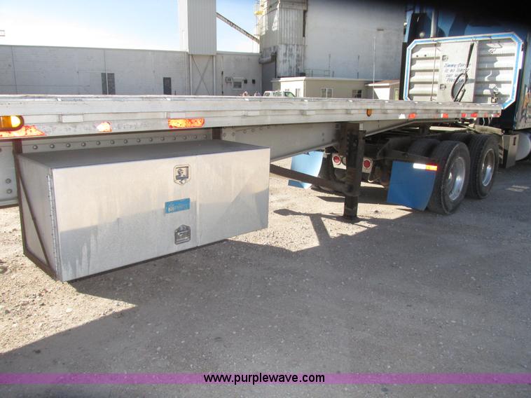 image for item G9913 1997 Chaparral 48102 aluminum flatbed trailer