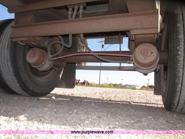 image for item G9913 1997 Chaparral 48102 aluminum flatbed trailer