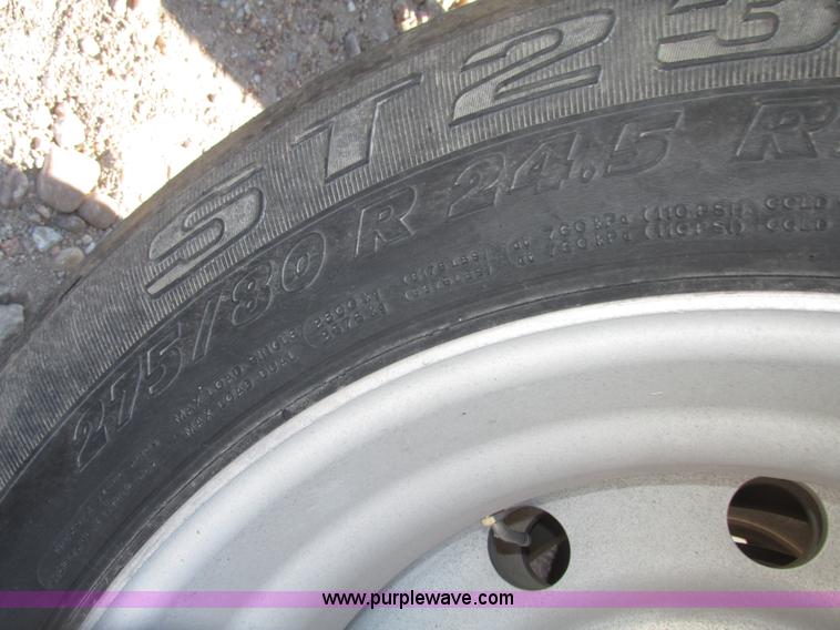 image for item G9913 1997 Chaparral 48102 aluminum flatbed trailer