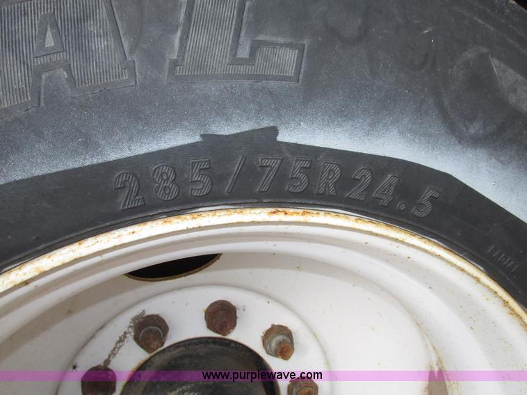 image for item G9928 1990 Fruehauf PBAT2W48 flatbed trailer