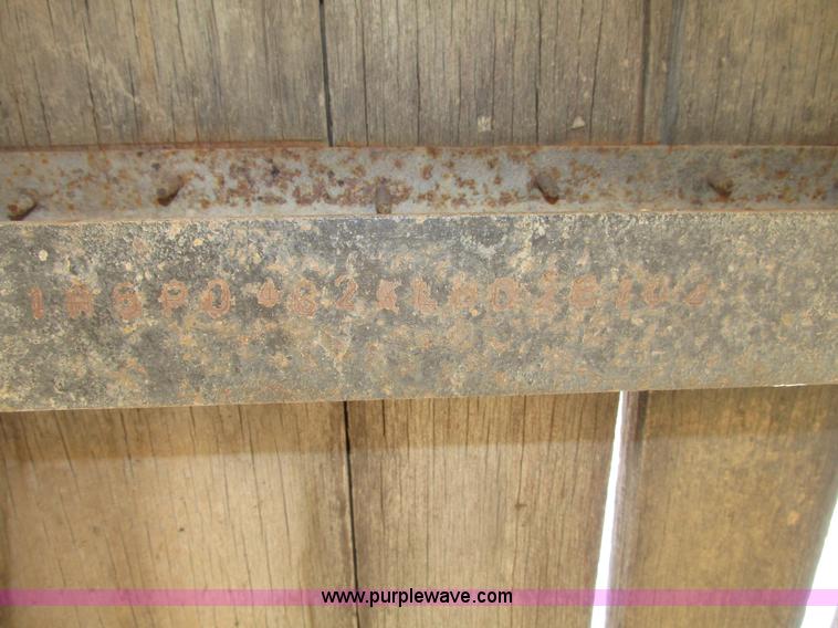 image for item G9928 1990 Fruehauf PBAT2W48 flatbed trailer