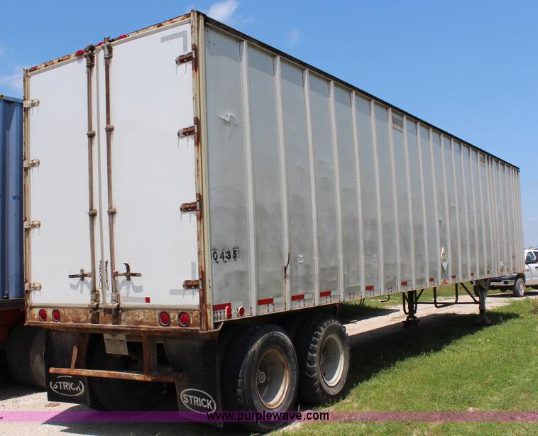 image for item H2520 1979 Strick dry van trailer