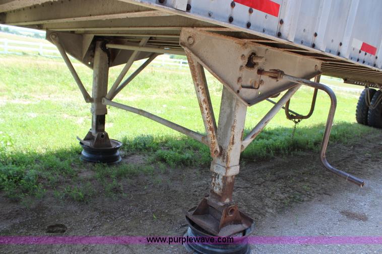 image for item H2520 1979 Strick dry van trailer