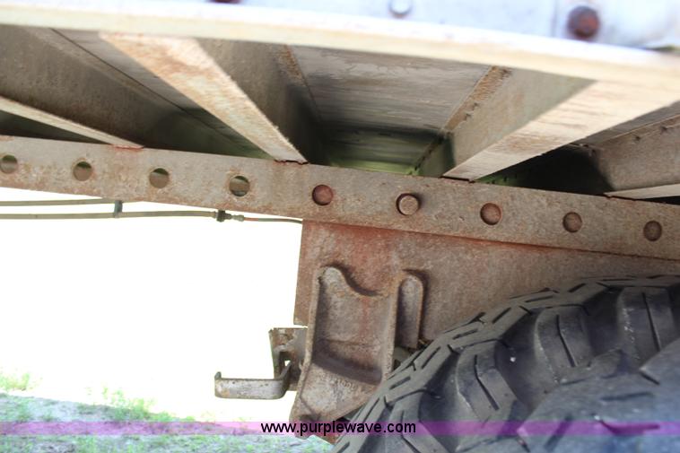 image for item H2520 1979 Strick dry van trailer