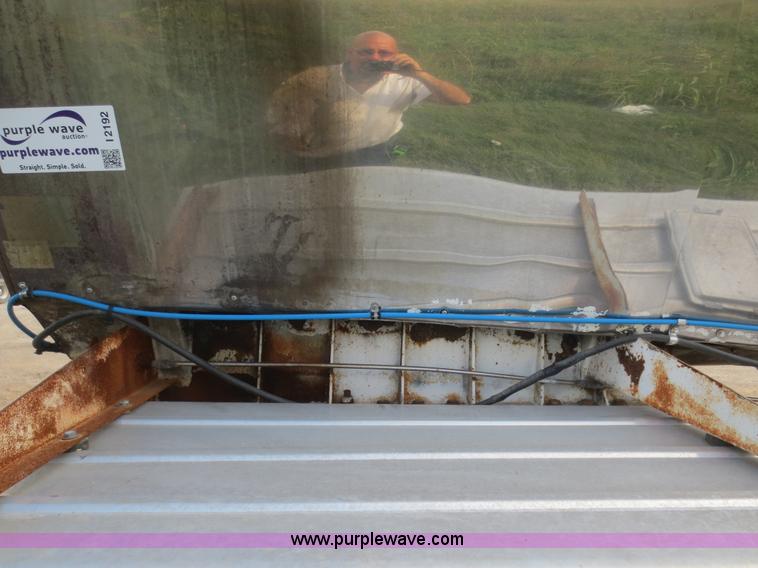 image for item I2192 1986 Acro stainless steel tank trailer