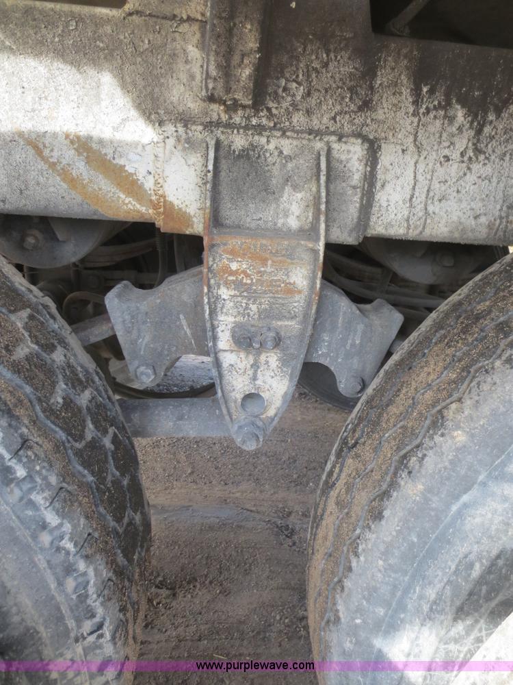 image for item I2192 1986 Acro stainless steel tank trailer