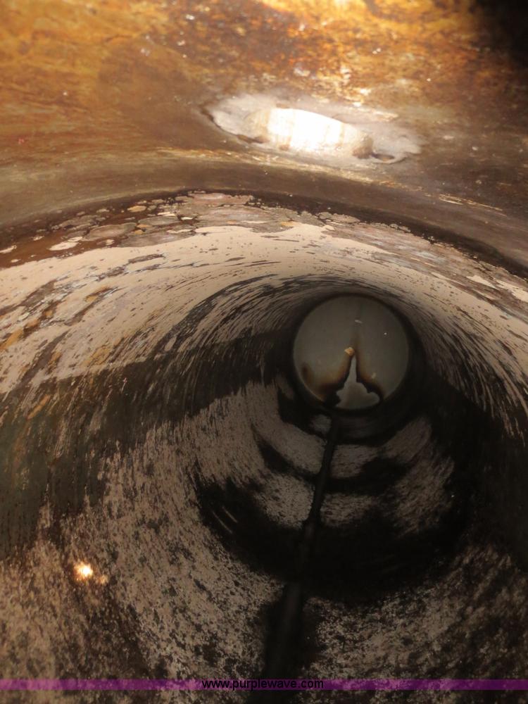 image for item I2192 1986 Acro stainless steel tank trailer