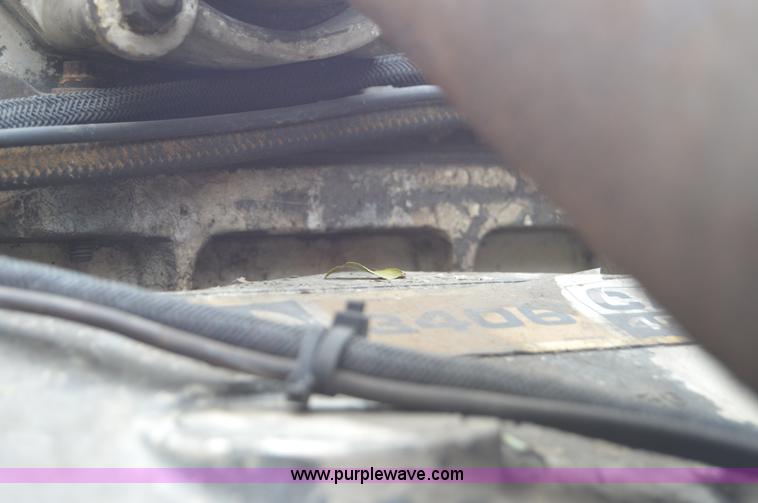 image for item I2956 1984 Peterbilt 359 semi truck