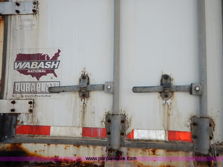 image for item I5352 2000 Wabash dry van trailer