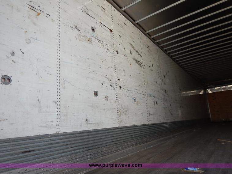 image for item I5352 2000 Wabash dry van trailer