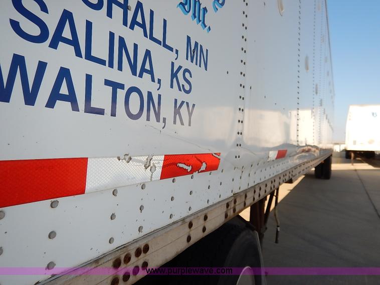 image for item I5352 2000 Wabash dry van trailer