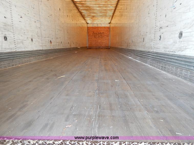 image for item I5353 1999 Wabash dry van trailer