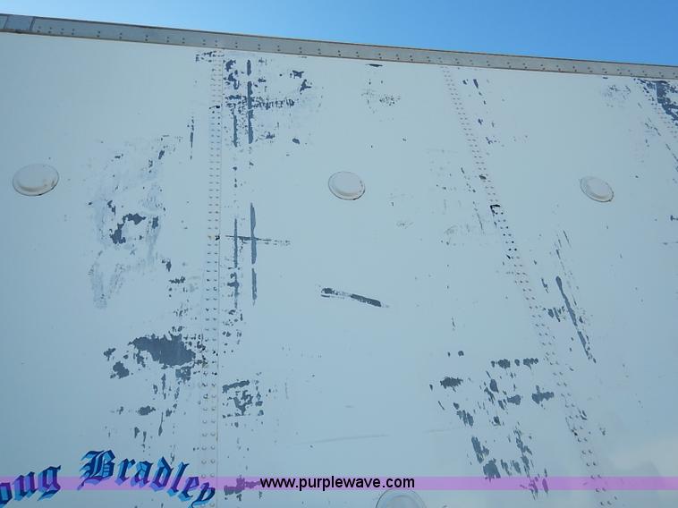 image for item I5353 1999 Wabash dry van trailer