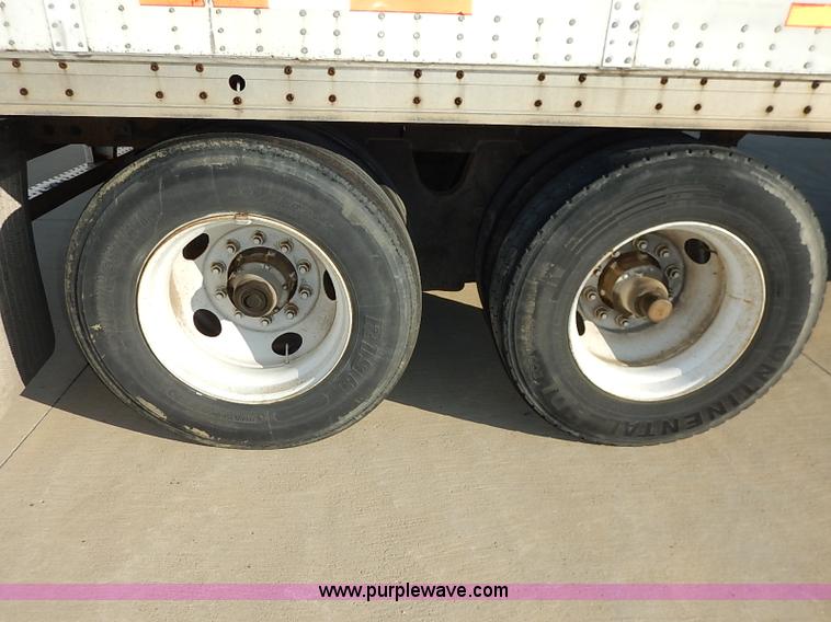 image for item I5354 2000 Wabash dry van trailer