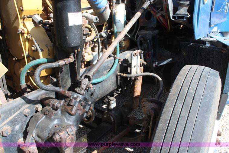 image for item I5894 1995 Freightliner FLD120 semi truck